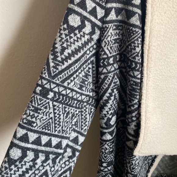 Patterned cardigan - Picture 2 of 4
